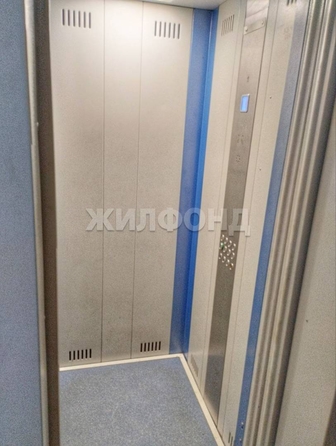 
   Продам 2-комнатную, 52.9 м², Новосибирская ул, 19

. Фото 7.