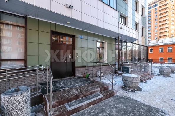
   Продам 2-комнатную, 57.6 м², Фрунзе ул, 20

. Фото 19.