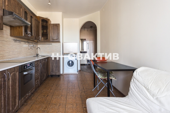 
   Продам 1-комнатную, 41.5 м², Гармония мкр, 8

. Фото 17.