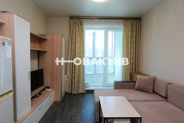 
   Продам студию, 22.6 м², Зорге ул, 273

. Фото 1.