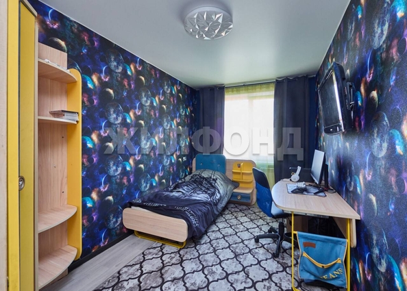 
   Продам 3-комнатную, 56.5 м², Бориса Богаткова ул, 194/2

. Фото 11.