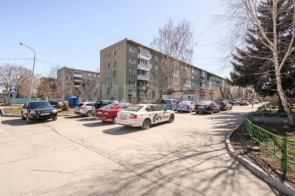 
   Продам 4-комнатную, 61 м², Ударная ул, 1/3

. Фото 37.