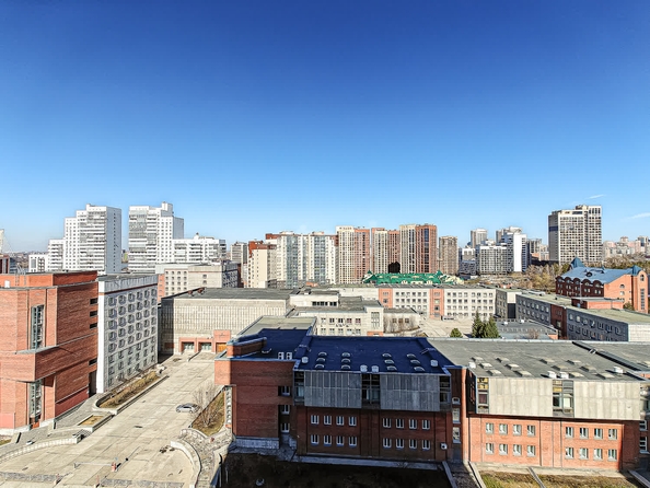 
   Продам 2-комнатную, 64.2 м², Сакко и Ванцетти ул, 31/4

. Фото 12.
