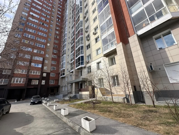 
   Продам 2-комнатную, 64.2 м², Сакко и Ванцетти ул, 31/4

. Фото 33.