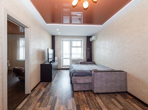 
   Продам 1-комнатную, 42.3 м², Военная ул, 16

. Фото 5.