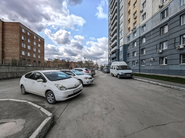 
   Продам 1-комнатную, 42.3 м², Военная ул, 16

. Фото 24.