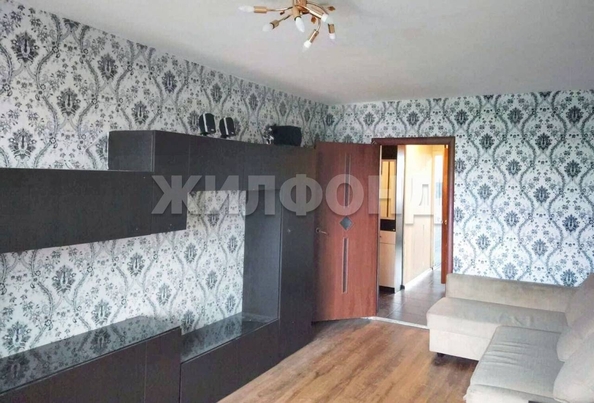 
  Продается 1-комн. квартира, 32.9 м², Дуси Ковальчук ул, д. 14
. Фото 6.