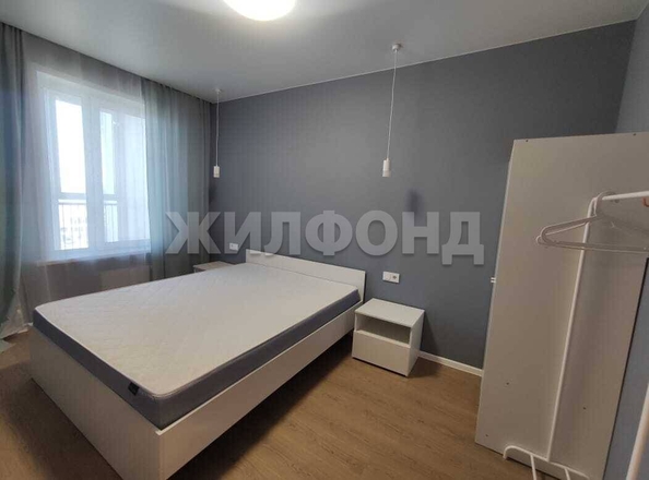 
   Продам 1-комнатную, 38 м², Ватутина ул, 93/1

. Фото 4.