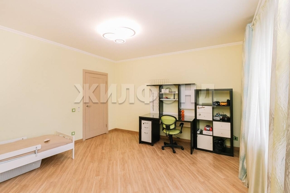 
   Продам 5-комнатную, 101.7 м², Краснообск, 2

. Фото 10.