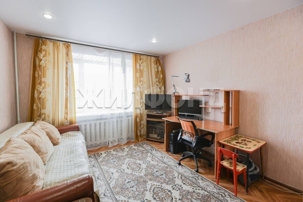 
   Продам комнату, 18 м², Сибиряков-Гвардейцев ул, 44/5

. Фото 1.