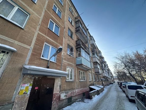 
   Продам 2-комнатную, 43.7 м², Трикотажная ул, 56/1

. Фото 27.