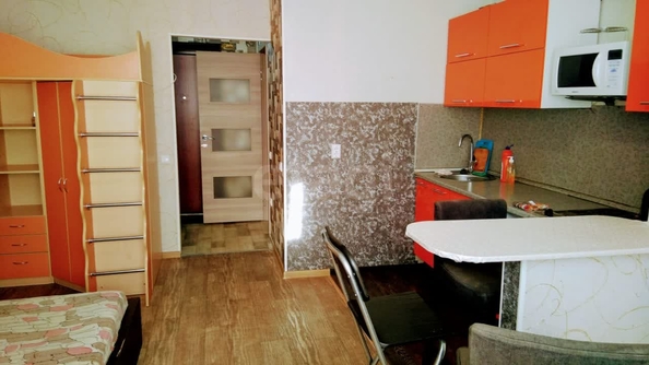 
   Продам студию, 29.8 м², Большая ул, 37

. Фото 1.