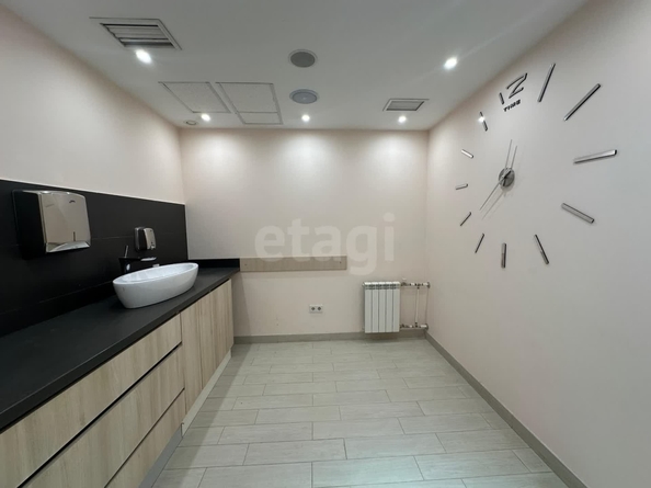 
   Сдам помещение, 100 м², Залесского ул, 5/1

. Фото 24.