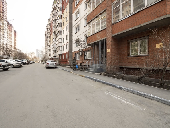 
   Сдам офис, 92.8 м², Кропоткина ул, 261/2

. Фото 21.