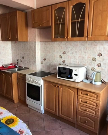 
  Сдам в аренду 2-комнатную квартиру, 65 м², Новосибирск

. Фото 4.