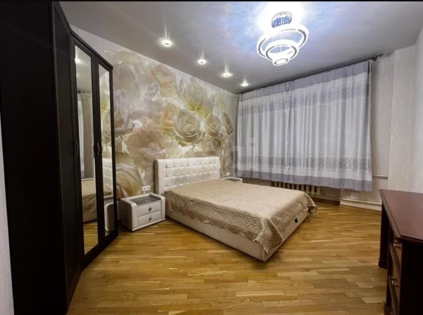 
  Сдам в аренду 3-комнатную квартиру, 100 м², Новосибирск

. Фото 2.