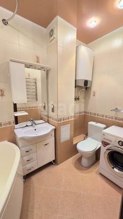 
   Продам 2-комнатную, 55.4 м², Адриена Лежена ул, 13

. Фото 13.