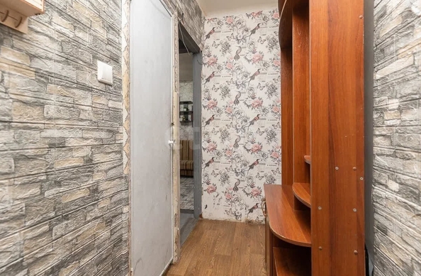 
   Продам 3-комнатную, 53.1 м², Театральная ул, 4/1

. Фото 11.