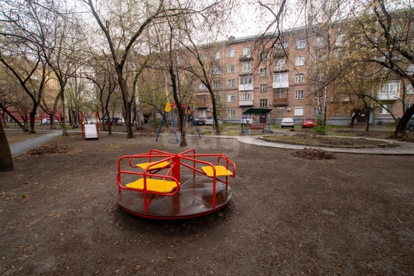 
   Продам 1-комнатную, 36.7 м², Карла Маркса пр-кт, 22

. Фото 3.