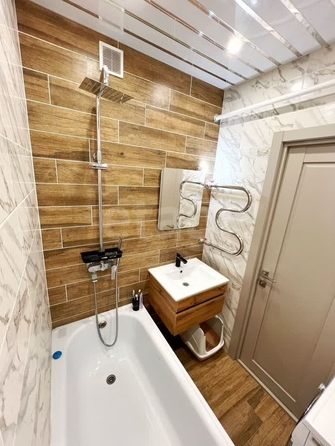 
   Продам 2-комнатную, 59 м², Титова ул, 252/1

. Фото 7.