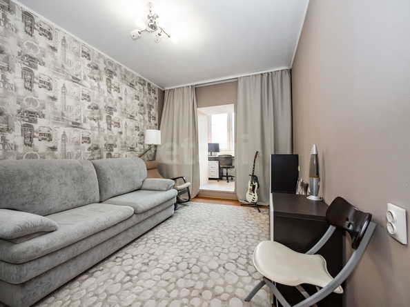 
   Продам 2-комнатную, 60 м², Лескова ул, 15

. Фото 10.