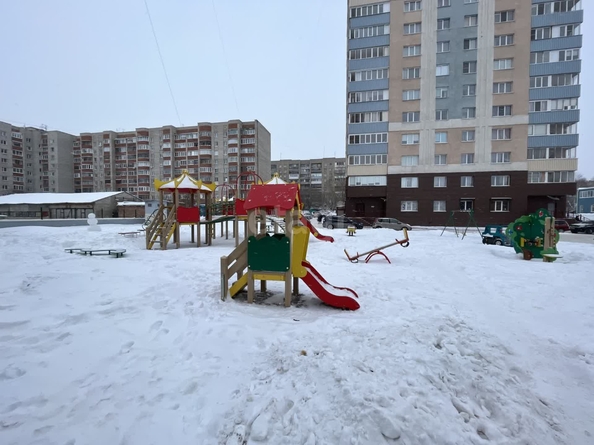 
   Продам студию, 27.5 м², Приморская ул, 5

. Фото 4.