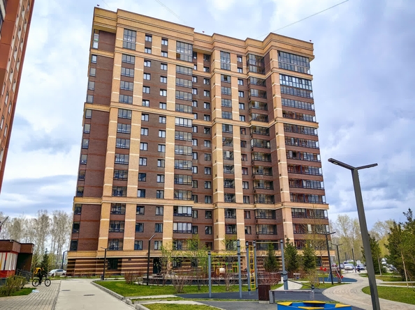 
   Продам 1-комнатную, 38.3 м², Красный пр-кт, 331/2

. Фото 33.