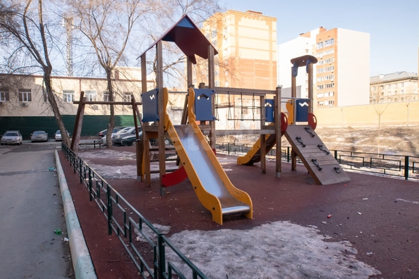 
   Продам 2-комнатную, 43.9 м², 1-й Серафимовича пер, 2

. Фото 18.