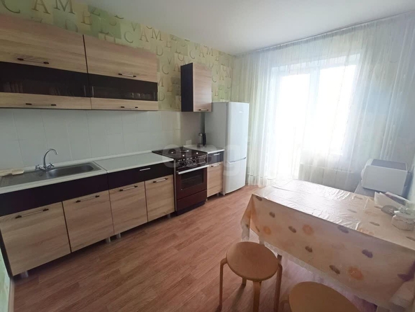 
  Сдам в аренду 2-комнатную квартиру, 63.6 м², Новосибирск

. Фото 6.