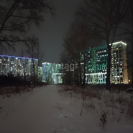
   Продам 1-комнатную, 42 м², Александра Чистякова ул, 22

. Фото 15.