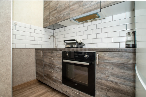 
   Продам студию, 38.1 м², Николая Сотникова ул, 14

. Фото 11.