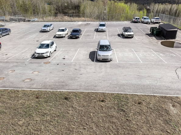 
   Продам 2-комнатную, 56 м², Татьяны Снежиной ул, 42/2

. Фото 36.