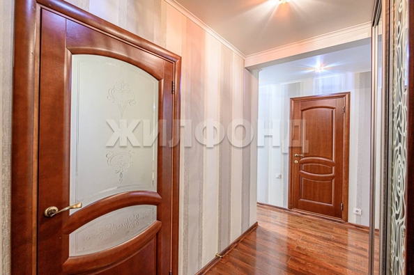 
   Продам 1-комнатную, 37.7 м², В. Высоцкого ул, 38

. Фото 3.