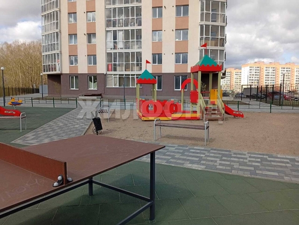 
   Продам 1-комнатную, 36.8 м², Петухова ул, 172

. Фото 24.