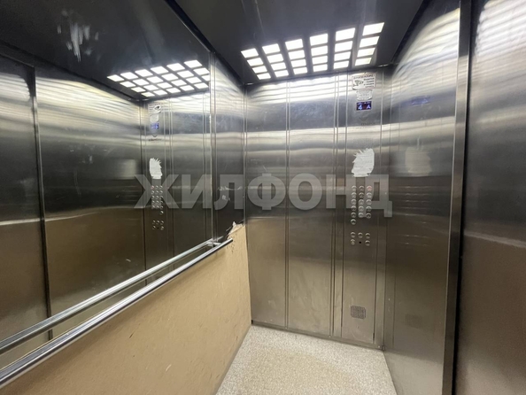 
   Продам 1-комнатную, 34.4 м², Ключ-Камышенское Плато ул, 17

. Фото 1.