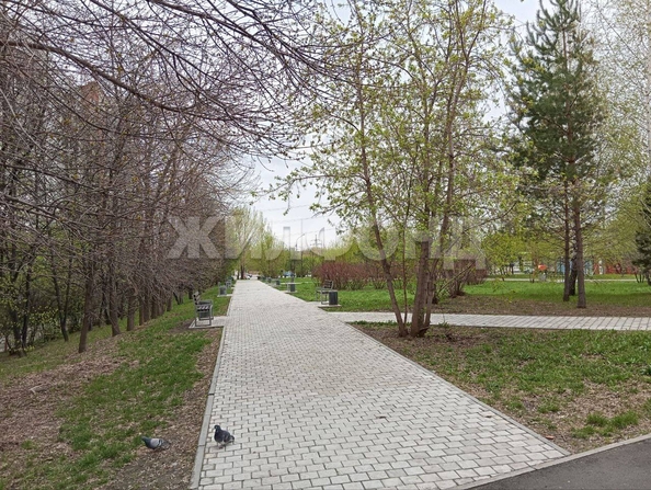 
   Продам 1-комнатную, 37.9 м², Тюленина ул, 1/2

. Фото 14.