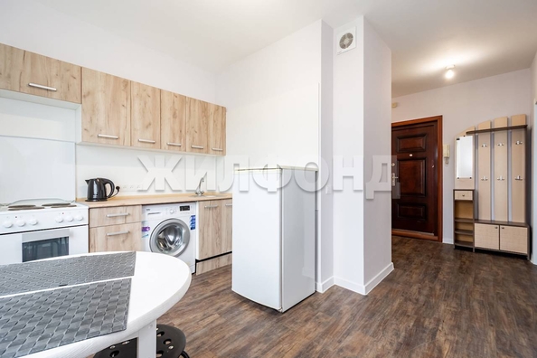 
  Продается 1-комн. квартира, 37.9 м², Тюленина ул, д. 1/2
. Фото 1.