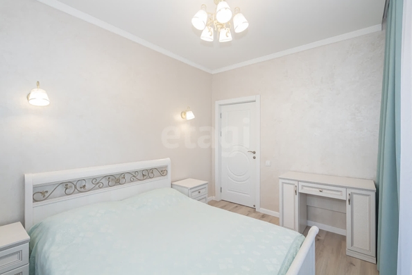 
   Продам 3-комнатную, 70 м², Фабричная ул, 65

. Фото 6.