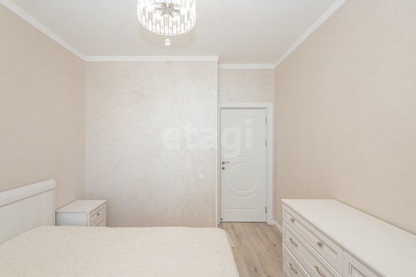 
   Продам 3-комнатную, 70 м², Фабричная ул, 65

. Фото 10.