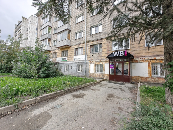 
  Продается универсальное помещение, 86.3 м², Дзержинского пр-кт, д. 32/1
. Фото 2.