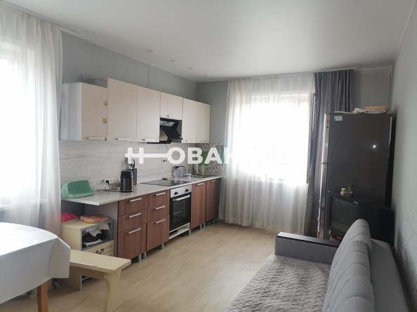 
   Продам дом, 220.7 м², Новосибирск

. Фото 1.