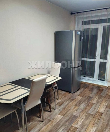 
   Продам 2-комнатную, 64.3 м², Каспийская (Приозёрный мкр.) ул, 1

. Фото 2.