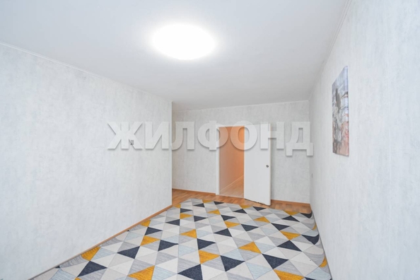 
   Продам 3-комнатную, 59.4 м², Терешковой ул, 10

. Фото 4.