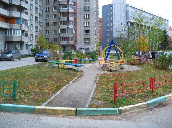 
   Продам 3-комнатную, 80.2 м², Вокзальная магистраль ул, 8/2

. Фото 12.