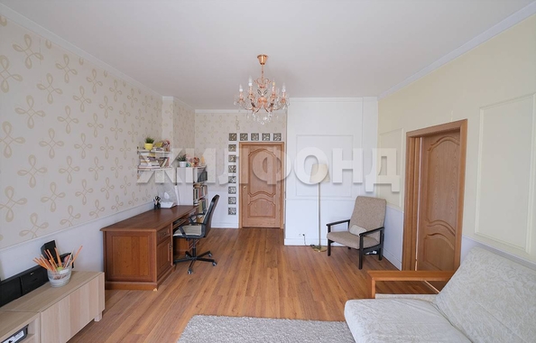 
   Продам 3-комнатную, 80.5 м², Народная ул, 32

. Фото 4.