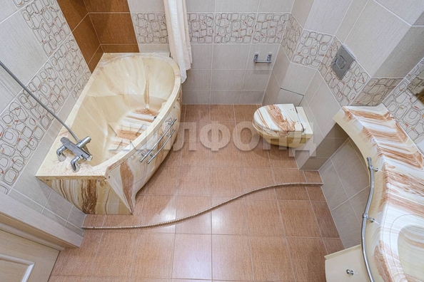 
  Продается 4-комн. квартира, 109 м², Троллейная ул, д. 7
. Фото 36.