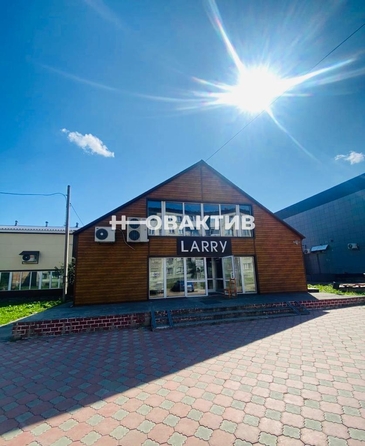 
   Продам помещение, 401.4 м², Коммунистический пр-кт, 18А

. Фото 1.
