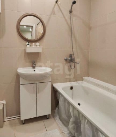 
  Сдам в аренду 1-комнатную квартиру, 42 м², Новосибирск

. Фото 2.