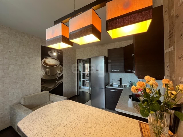 
   Продам 1-комнатную, 41.3 м², Лескова ул, 19

. Фото 3.