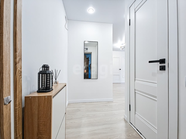 
   Продам 2-комнатную, 42.5 м², Дуси Ковальчук ул, 266/1

. Фото 2.